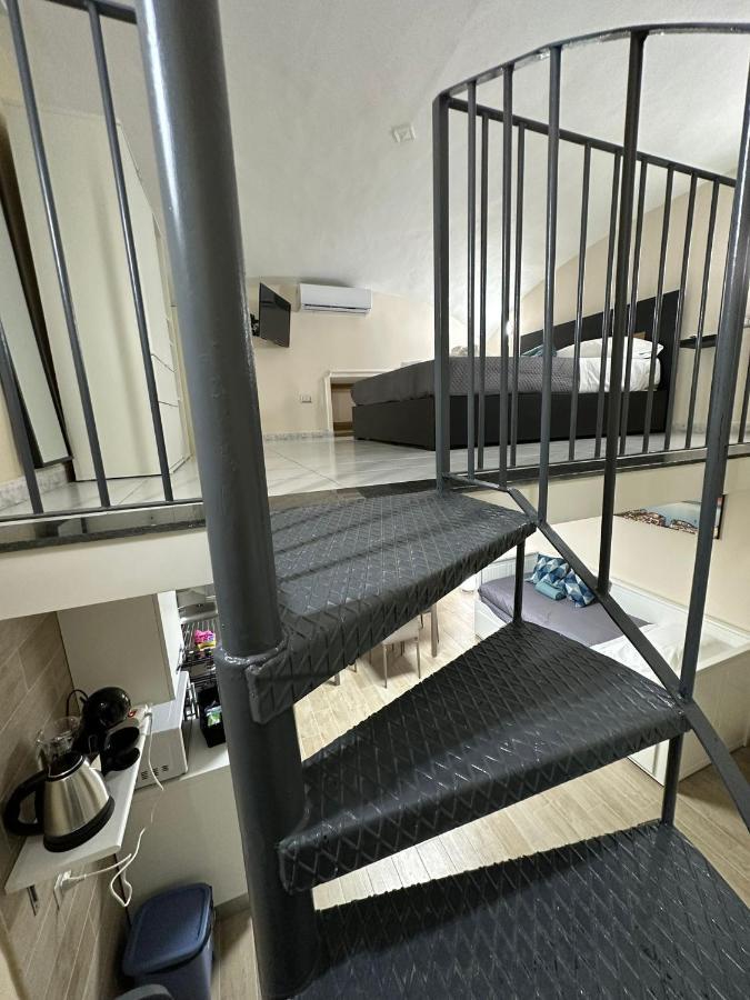 Napoli Centro - La Casa Di Sasa Bed & Breakfast Eksteriør bilde