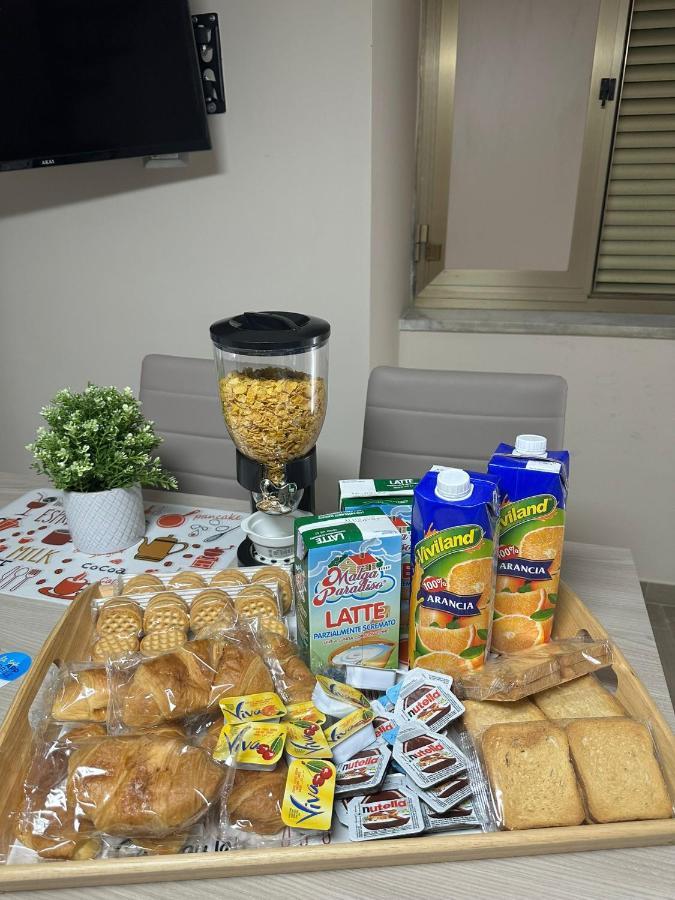 Napoli Centro - La Casa Di Sasa Bed & Breakfast Eksteriør bilde